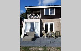 Amazing Home In Vlagtwedde, 3 Bedrooms, Recently Renovated For Recreational Purposes Only
